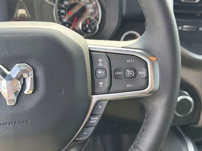 2025 RAM 1500 Big Horn Crew Cab 4x4 5'7" Box