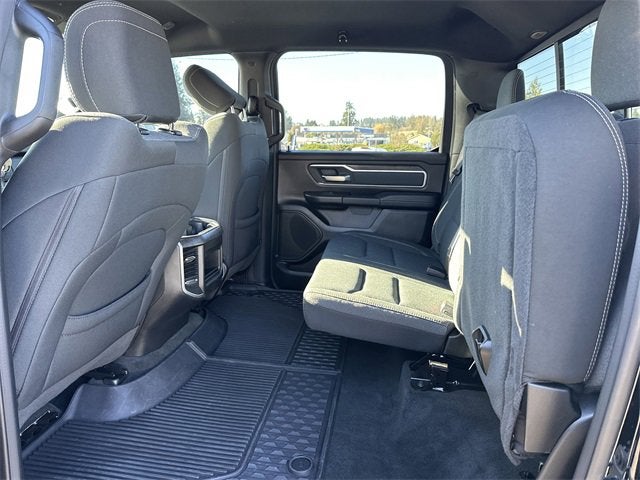 2021 RAM 1500 Big Horn Crew Cab 4x4 5'7" Box