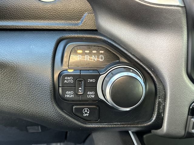 2021 RAM 1500 Big Horn Crew Cab 4x4 5'7" Box