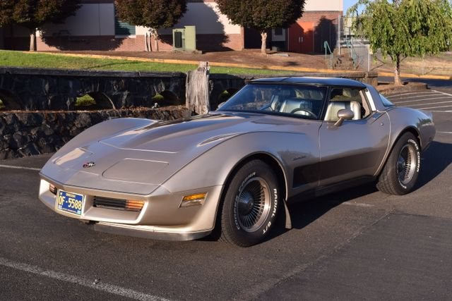 1982 Chevrolet Corvette 2dr Hatchback