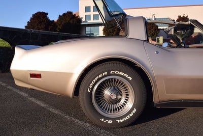 1982 Chevrolet Corvette 2dr Hatchback