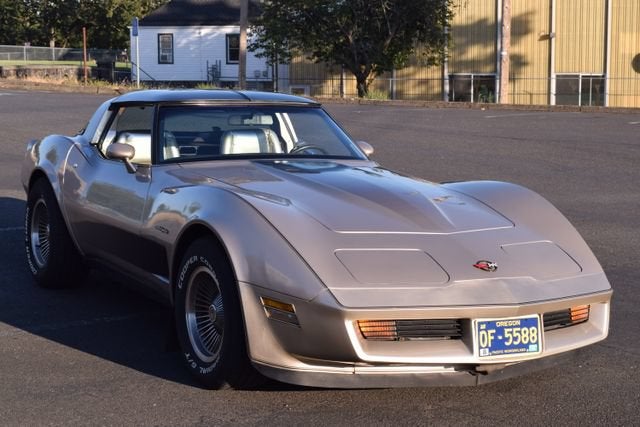 1982 Chevrolet Corvette 2dr Hatchback