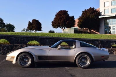 1982 Chevrolet Corvette 2dr Hatchback