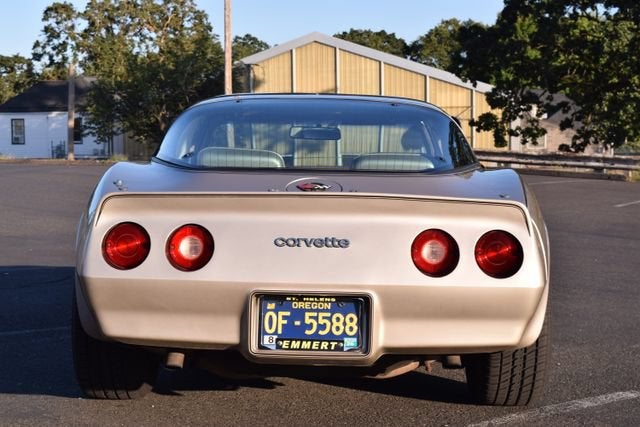 1982 Chevrolet Corvette 2dr Hatchback