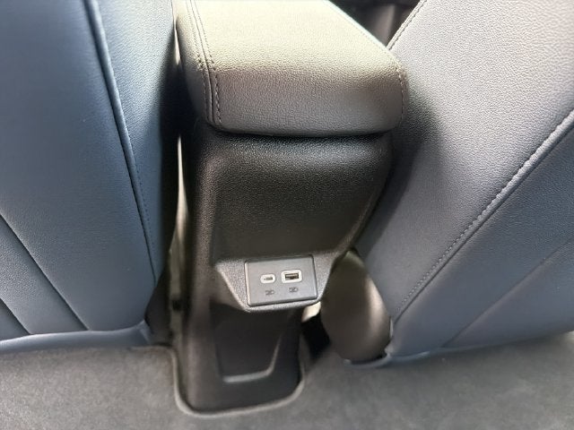 2023 Chevrolet Bolt EUV LT - Photo 17