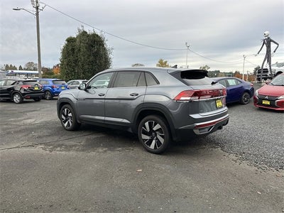 2024 Volkswagen Atlas Cross Sport 2.0T SE w/Technology