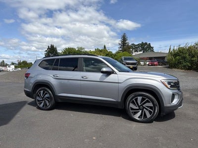 2024 Volkswagen Atlas 2.0T SE w/Technology