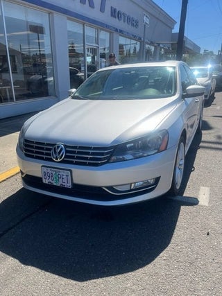 2013 Volkswagen Passat 2.0L TDI SEL Premium