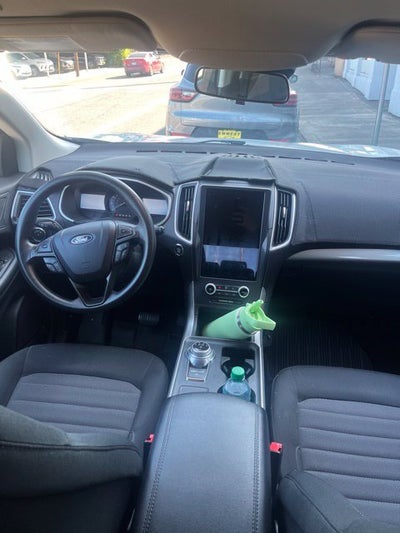 2021 Ford Edge SE