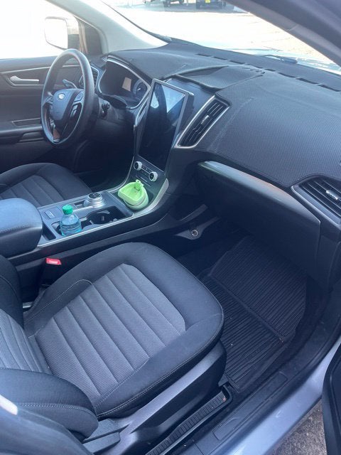 2021 Ford Edge SE