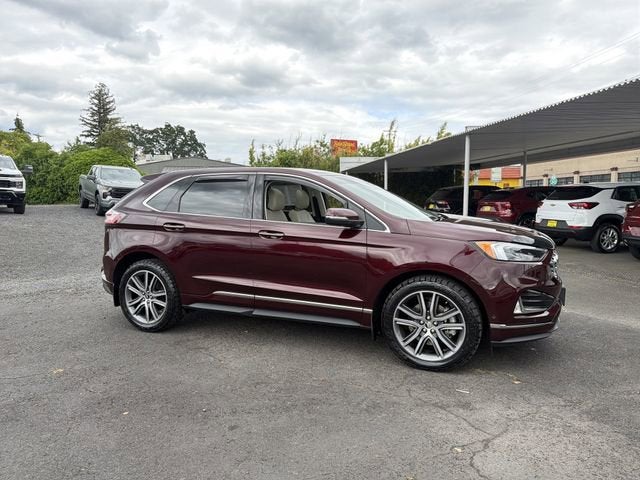 2019 Ford Edge Titanium