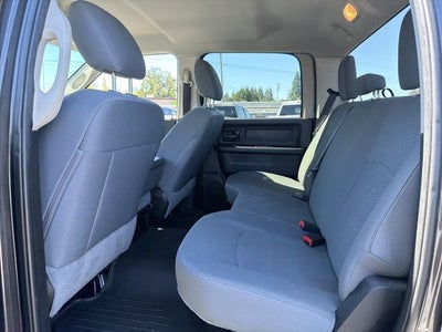 2018 RAM 2500 Tradesman Crew Cab 4x4 6'4" Box