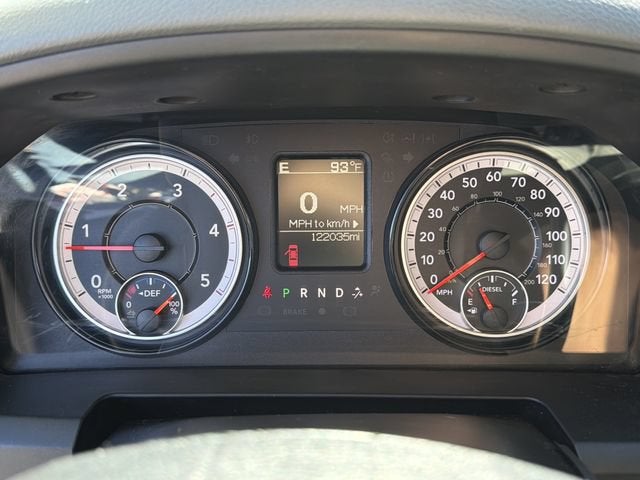2018 RAM 2500 Tradesman Crew Cab 4x4 6'4" Box
