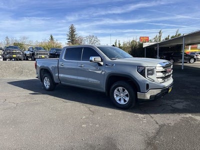 2024 GMC Sierra 1500 SLE