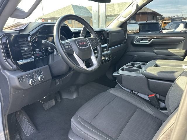 2024 GMC Sierra 1500 SLE