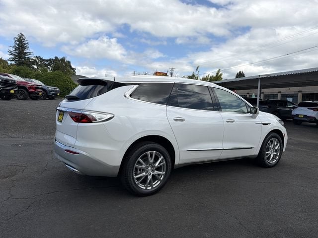 2022 Buick Enclave Premium