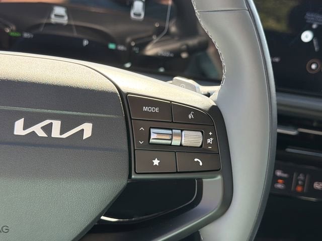 2025 Kia EV6 Light Long Range