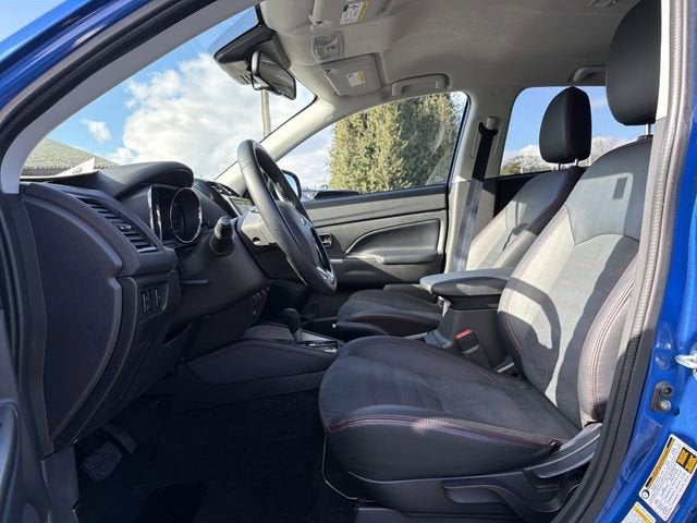 2024 Mitsubishi Outlander Sport S