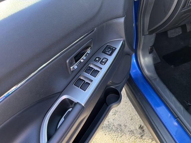 2024 Mitsubishi Outlander Sport S