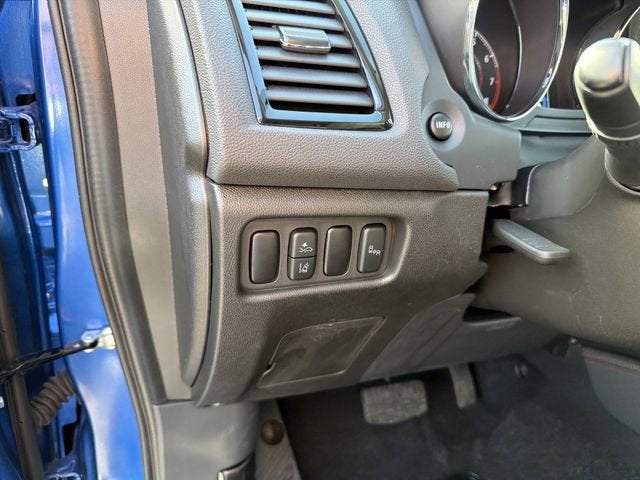 2024 Mitsubishi Outlander Sport S