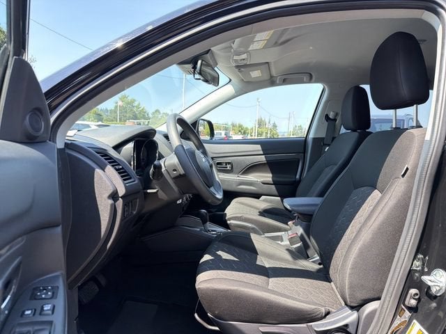 2024 Mitsubishi Outlander Sport S