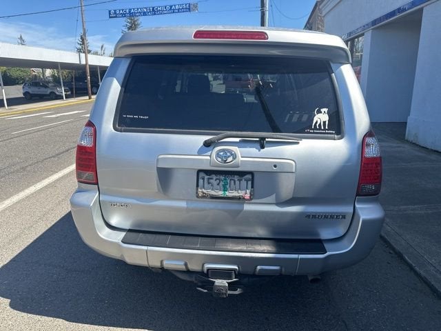 Used 2007 Toyota 4Runner SR5 with VIN JTEBT14R370068250 for sale in St. Helens, OR