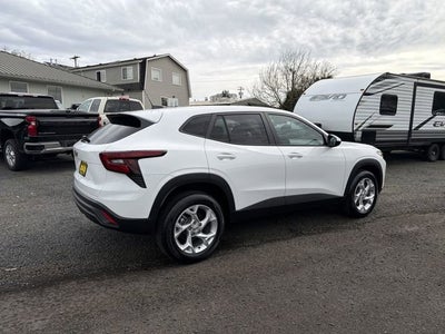 2026 Chevrolet Trax LS