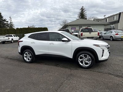 2026 Chevrolet Trax LS