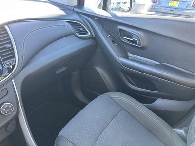 2022 Chevrolet Trax LS