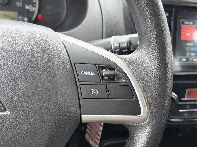 2024 Mitsubishi Mirage ES