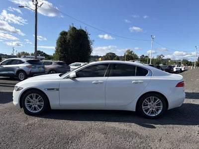 2019 Jaguar XE 25t Premium