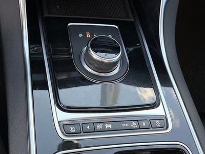 2019 Jaguar XE 25t Premium