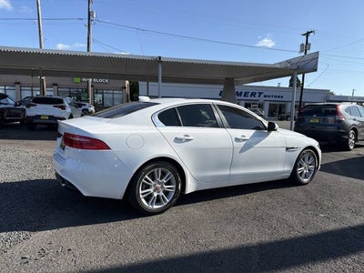 2019 Jaguar XE 25t Premium
